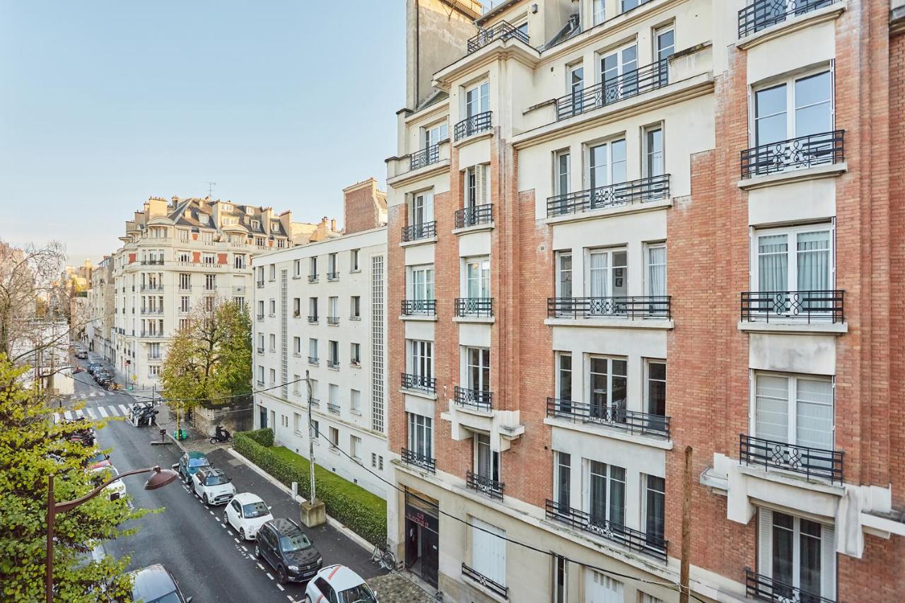 Residence Neuilly Bois De Boulogne By Studio Prestige Exteriör bild