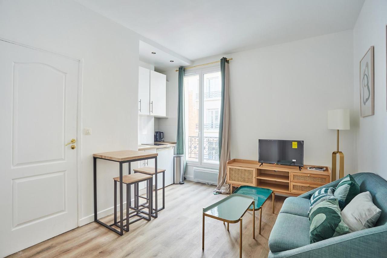 Residence Neuilly Bois De Boulogne By Studio Prestige Exteriör bild